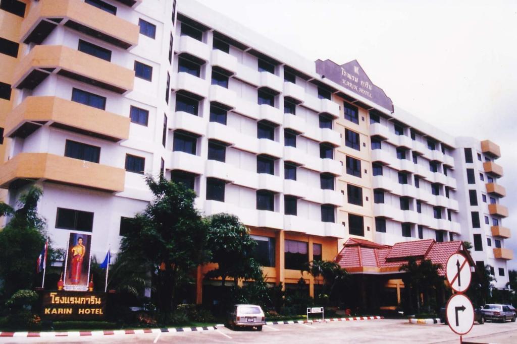 Karin Hotel Удонтхані Екстер'єр фото